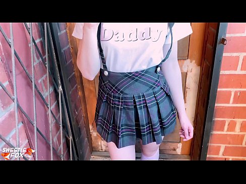 ❤️ Schoolgirl ດູດ dick ຂອງນາງເລິກແລະ fucks ແທນທີ່ຈະຫ້ອງຮຽນ. ❤️ ໜັງໂປ້ ຢູ່ພວກເຮົາ ️❤